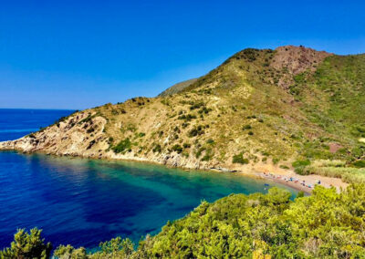 Vista panoramica della baia di Nisportino all'Isola d'Elba
