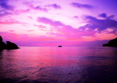 Suggestivo tramonto sulla baia di Nisportino, Isola d'Elba